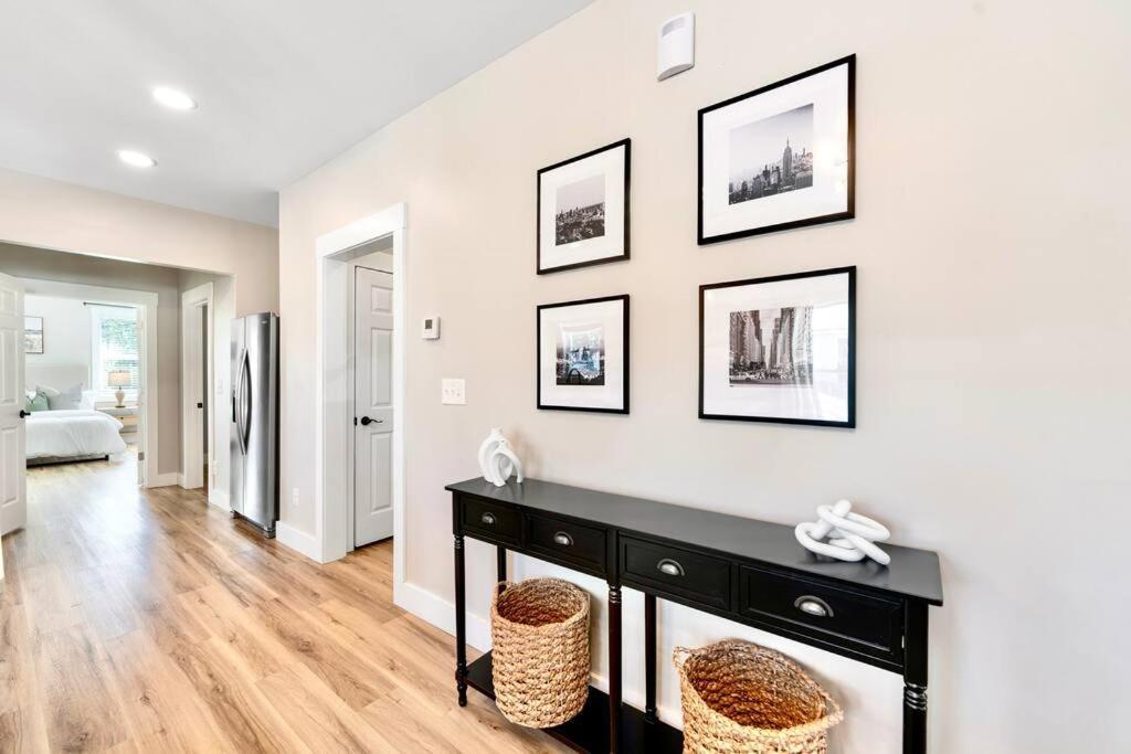 Brand New Cozy Modern Bungalow W/Hot Tub+Movieroom 7 Min From Uptown Charlotte Zewnętrze zdjęcie